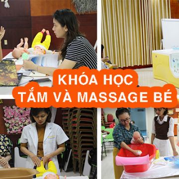 Khóa học tắm thủy liệu pháp và massage bé