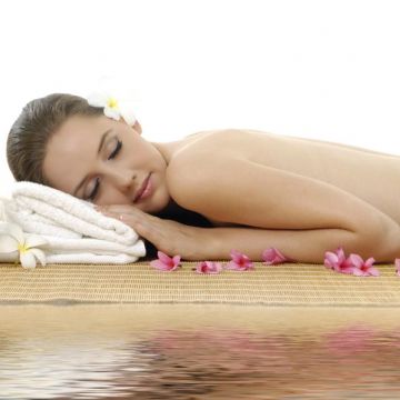 Dạy Massage Thụy Điển: Kỹ Thuật Xoa Bóp Cơ Ở Vùng Mông